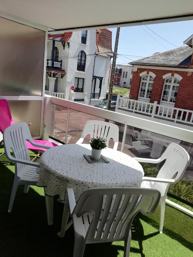Le Saint Amand, Cabine, Agreable Terrasse Sud Apartment Le Touquet